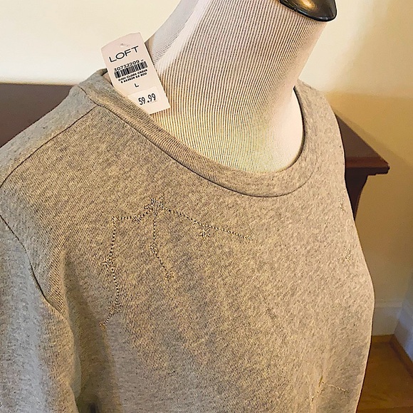 LOFT Sparkle Stars Gray and Silver Top - Picture 1 of 8